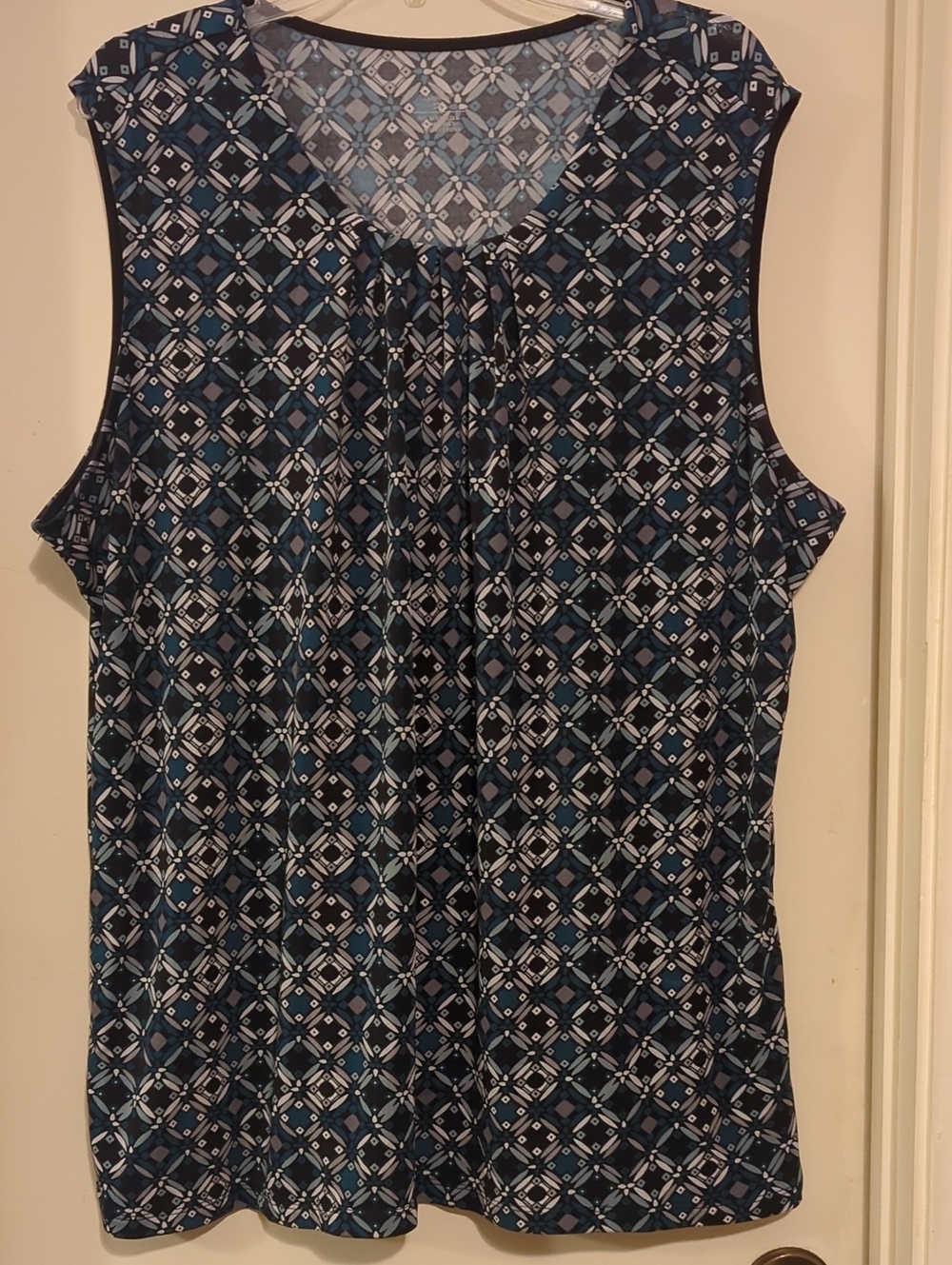 CJ Banks Navy & Light Blue Geometric Sleeveless Camisole Top